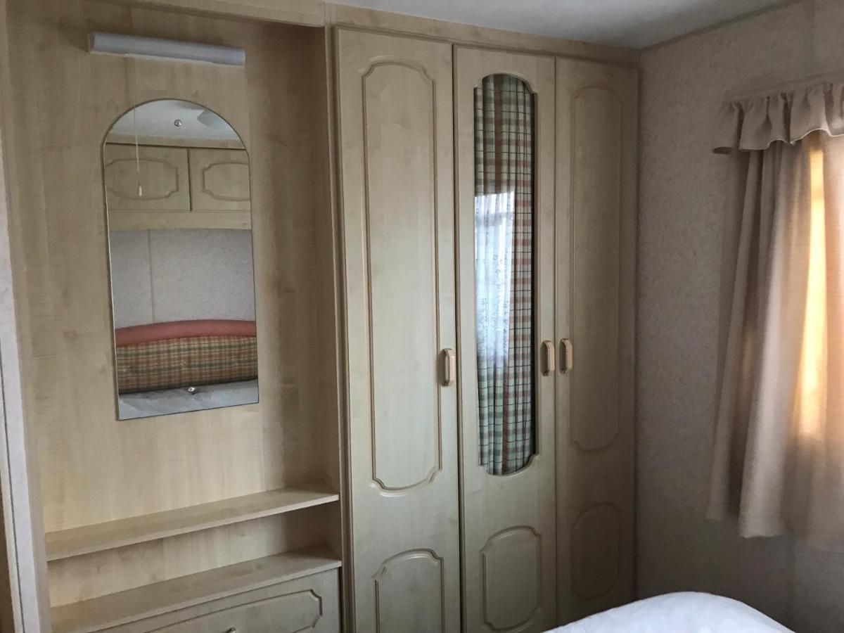 8 Berth On Coral Beach Hotel Ingoldmells Exterior foto